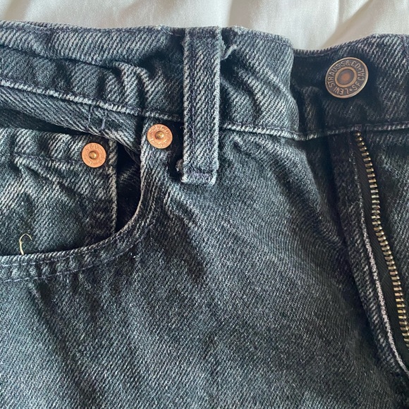 Levi jean shorts - Picture 5 of 5